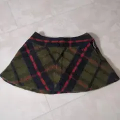 パーリーゲイツ　ミニスカート