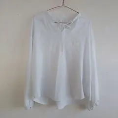 GU 刺繍ブラウス 胸元リボン 透け感 L 白