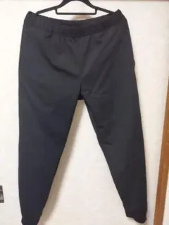 GU ブラック ジョガーパンツ Mサイズ