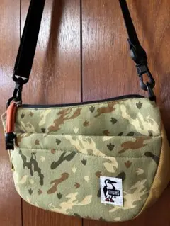 CHUMS カモフラージュ ショルダーバッグ