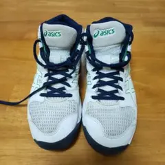 アシックス バスケットシューズ