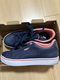 PUMA SOFTFOAM ネイビー/ピンク スニーカー