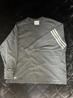 adidasトレーナー スウェット