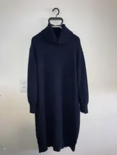 ネイビー タートルネック ニットワンピース