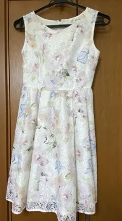 レストローズ　ノースリーブワンピース　ホワイト　S