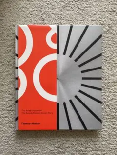 洋書・美品 バング&オルフセン The Art of Impossible