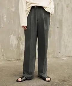 KARAMIORI STRAIGHT SLACKS Sサイズ