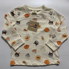 新品　タグ付き　アンパンマン　総柄　裏毛　プリント　トレーナー　生成り　95