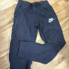 NIKE スウェットパンツ　140〜150㎝