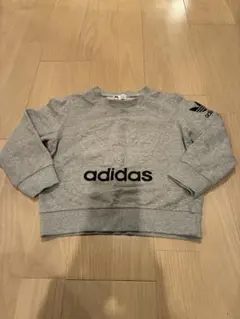 グレー トレーナー