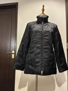 中綿ジャケット キルティングジャケット ブラック 刺繍　レディースM
