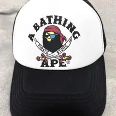 A BATHING APE PIRATE STORE キャップ