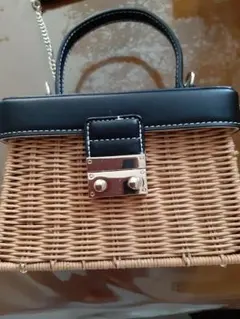 ZARA❥❥かごバッグ❥❥ラタンショルダー　籐　ブラックとベージュ　2way