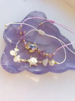 Item thumbnail for item 5d0fb4f6-9589-4d61-99ad-dc2a5844b53d