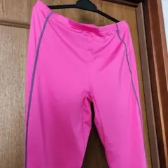 デサント ピンク スポーツ ランニングパンツ