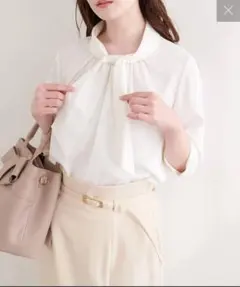 natural couture　袖口パールノット結び6分袖ブラウス