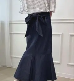 アプレジュール　リボンマーメイドスカートのサムネイル