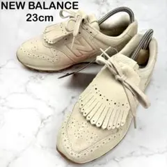 新品級】NEW BALANCE WL996 ベージュ 23 フリンジ スニーカー