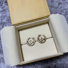 FENDI フープピアス シルバー - メルカリ