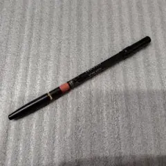 CHANEL LE CRAYON LEVRES 162 NUDE BRUNのサムネイル