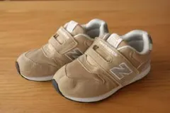 New Balance 996 キッズ スニーカー ベージュ16.5cmのサムネイル