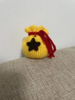 巾着袋　編み物　ベル袋　小