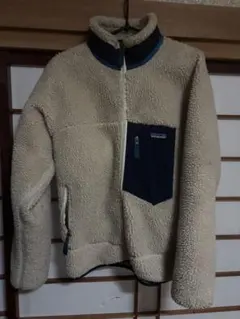 patagonia フリースジャケット S クリーム色/ネイビー