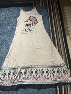 ミッキーマウスエスニック柄ノースリーブワンピース