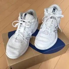 ASICS GELHOOP ホワイト バスケットシューズ