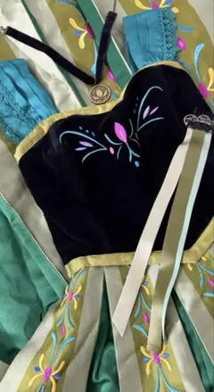 みさも様 専用ページ アナ 戴冠式 豪華版ドレス - メルカリ