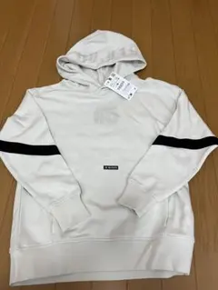 ☆本日のみ限定お値下げ☆ZARA☆新品トレーナー☆ 140