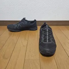 美品☆ スケッチャーズ スニーカー メモリーフォーム ワイドフィット