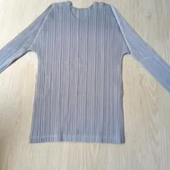 PLEATS PLEASE ISSEY MIYAKE BASICSトップス - メルカリ
