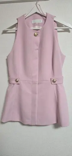 ZARA ベストのサムネイル