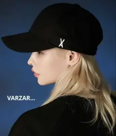 VARZAR スタッズ ロゴ オーバーフィット ベースボール キャップ ブラック