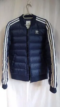 adidas ネイビー キルティングジャケット