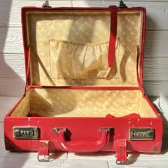 Item thumbnail for item c2f70481-82f5-40bc-91e1-ae305a1f444c