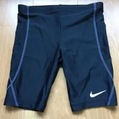 Nike 黒　NIKE ナイキ　男の子　水着　ブラック　130 xs