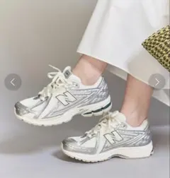 emmi限定】NewBalance 90/60 U9060 AGB 24 - メルカリ