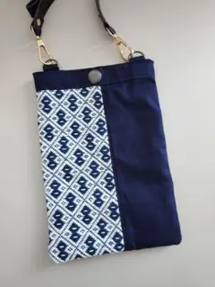 こぎん刺し　スマホショルダー