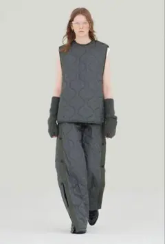 2025年最新】hyke キルティングベストの人気アイテム - メルカリ