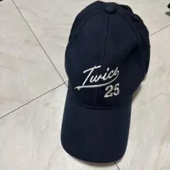 TWICEキャップ