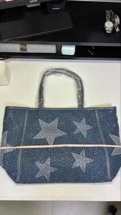 新品ノベルティグッチNY美術館限定 トートエコバッグ ノベルティ