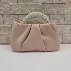 Item thumbnail for item 42afe02f-3aa3-4d1e-98e7-cb6763d7a9f2