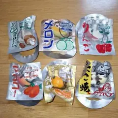 平成レトロ ペプシネックス　スヌーピー全国おいしいものアクセサリー6種類　未開封