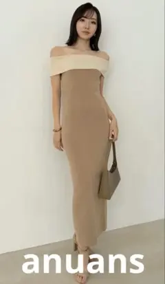 美品　anuans ムーンネックニットワンピース （BEIGE）