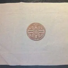 刺繍 テーブルランナー ベージュ　約31×192ｃｍ