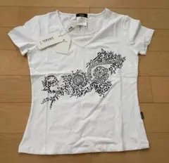 新品⭐️VERSACE ヴェルサーチ トップス Lサイズ ホワイト 半袖のサムネイル