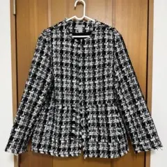 ノーカラーツイードジャケット