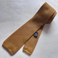 ◉ JOHN COMFORT ◉ マスタード・シルク・ニットタイ・欧州製・極上品のサムネイル